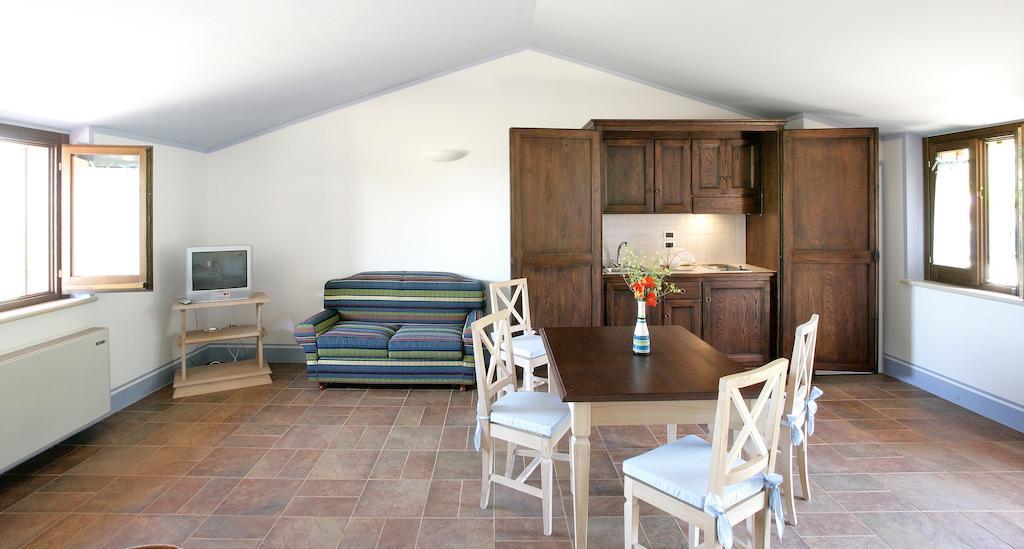 Country House Poggio Fiorito Assisi Værelse billede